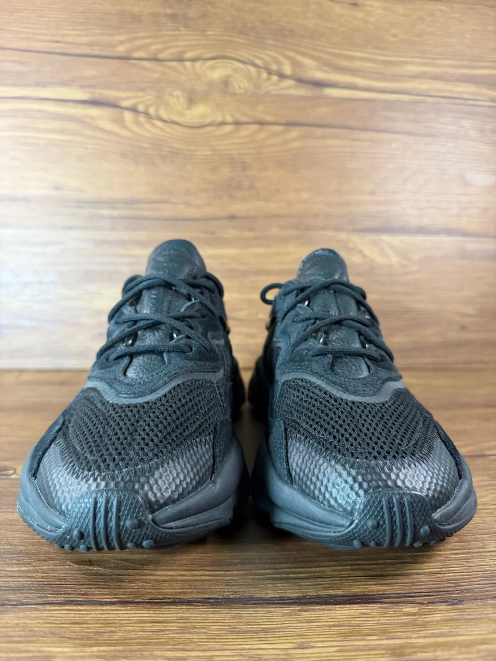 Adidas Ozweego Sneakers Black Suede‎ Men’s Size 7 Chunky Shoes